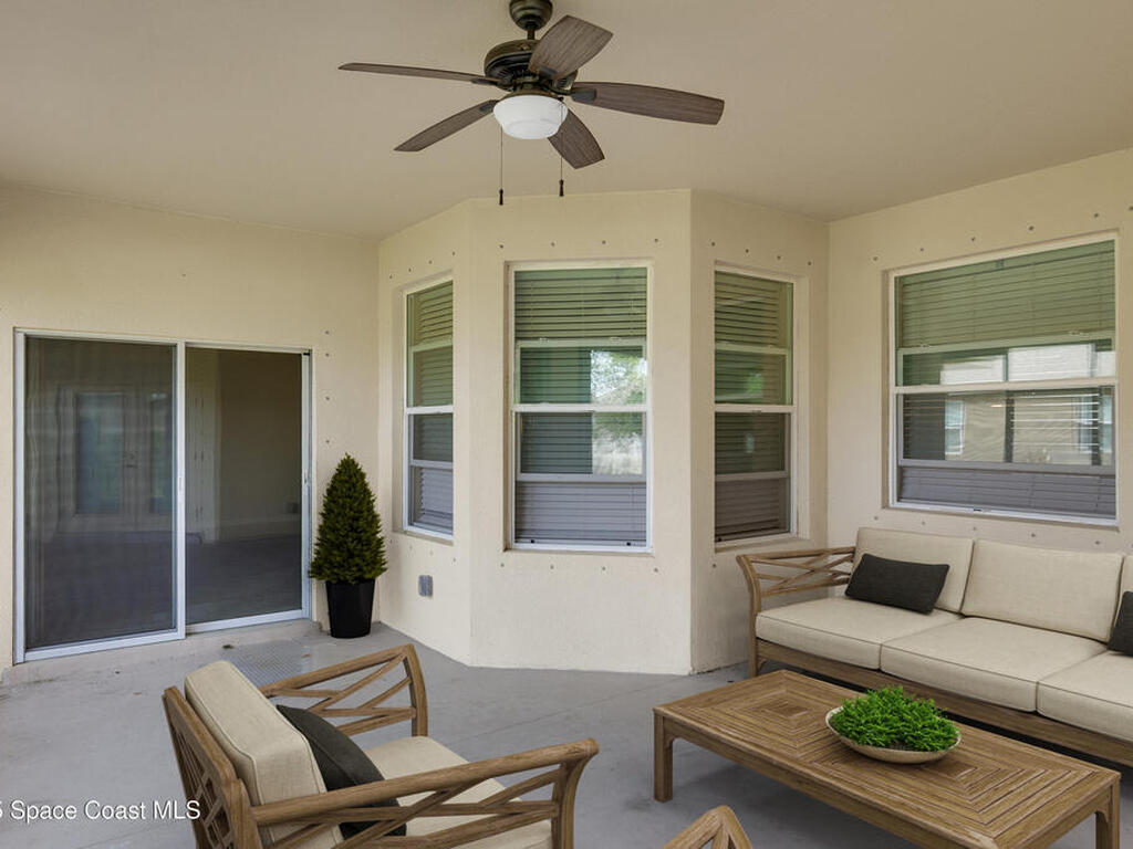 5830 Wyndham Manor, Vero Beach, FL 32967