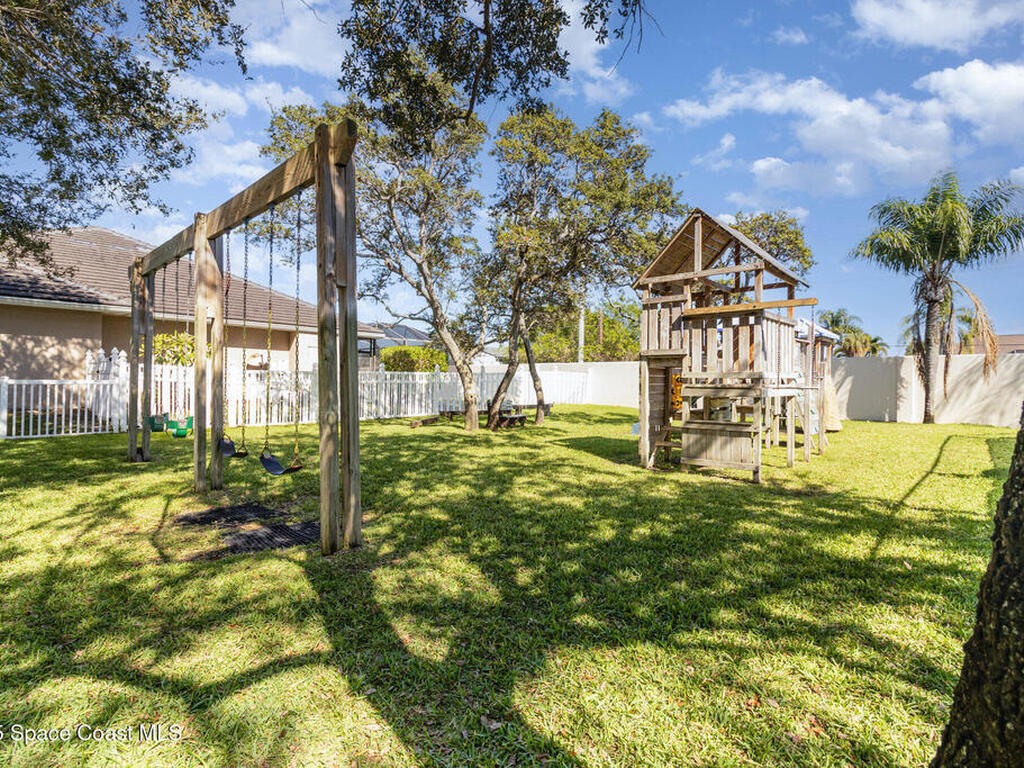 115 Island View Drive, Indian Harbour Beach, FL 32937