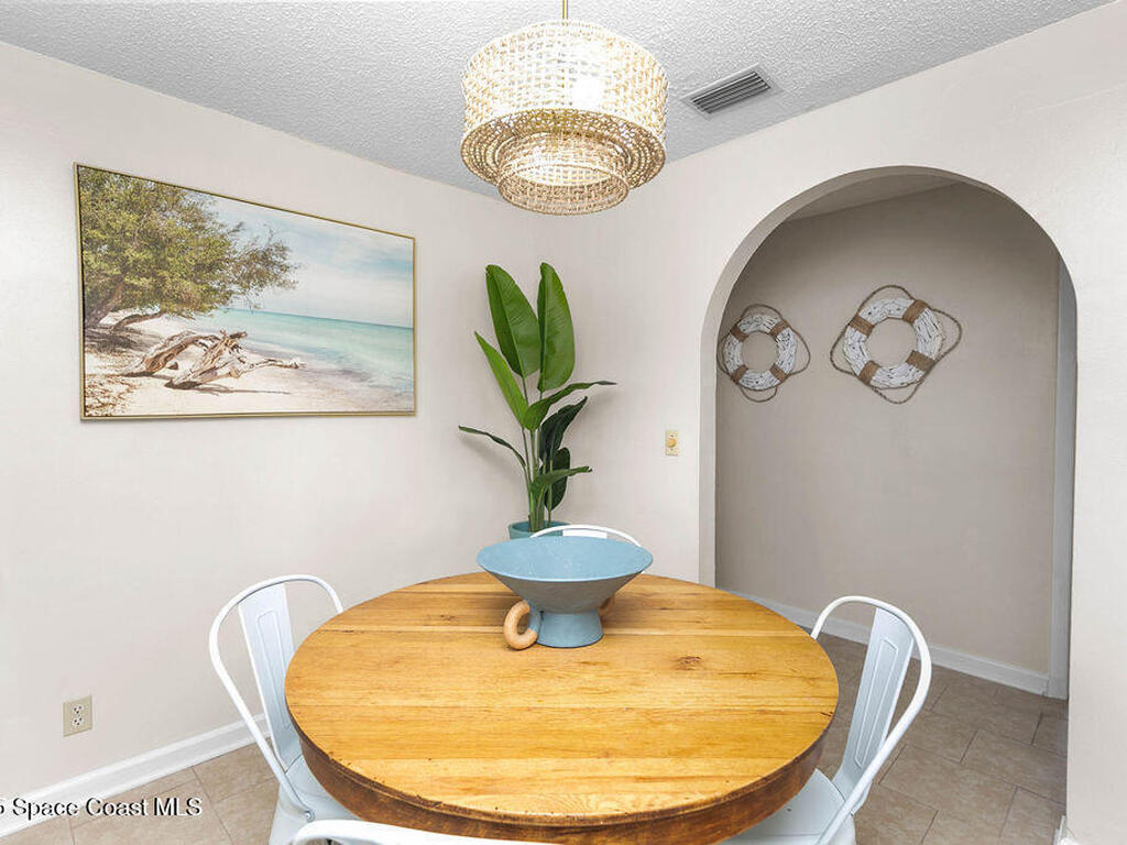 435 3rd Avenue, Indialantic, FL 32903