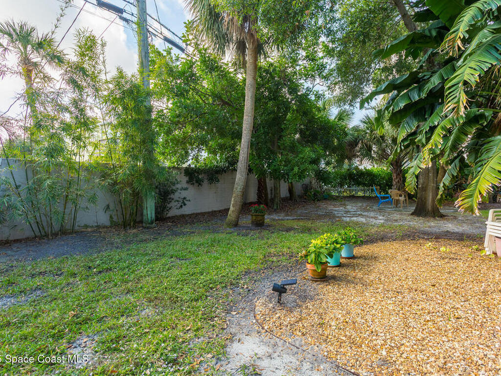 435 3rd Avenue, Indialantic, FL 32903