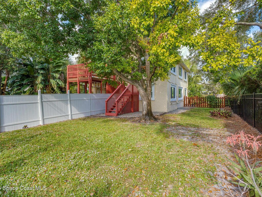 435 3rd Avenue, Indialantic, FL 32903
