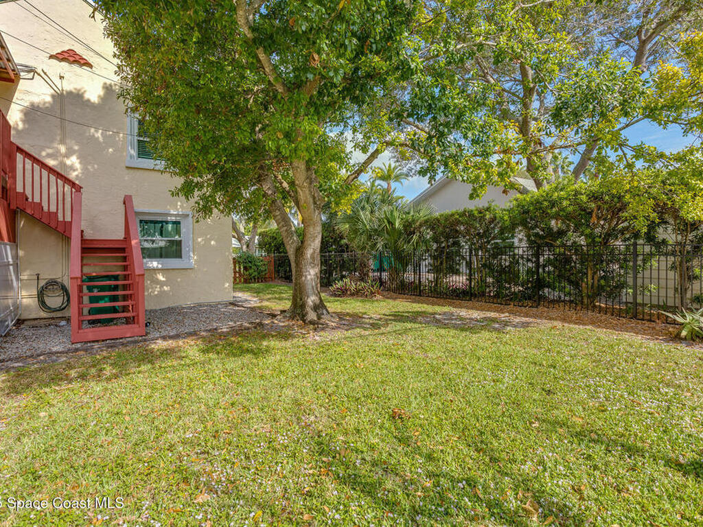 435 3rd Avenue, Indialantic, FL 32903