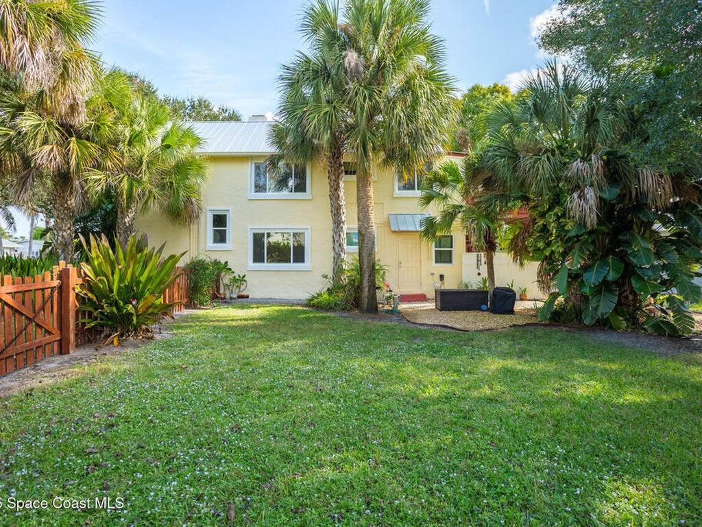 435 3rd Avenue, Indialantic, FL 32903