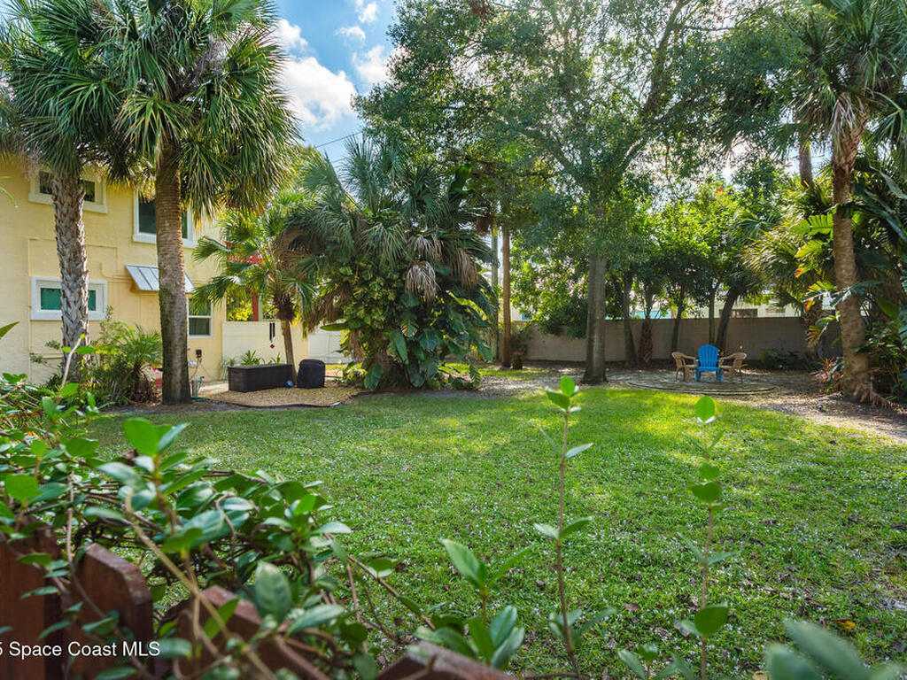 435 3rd Avenue, Indialantic, FL 32903