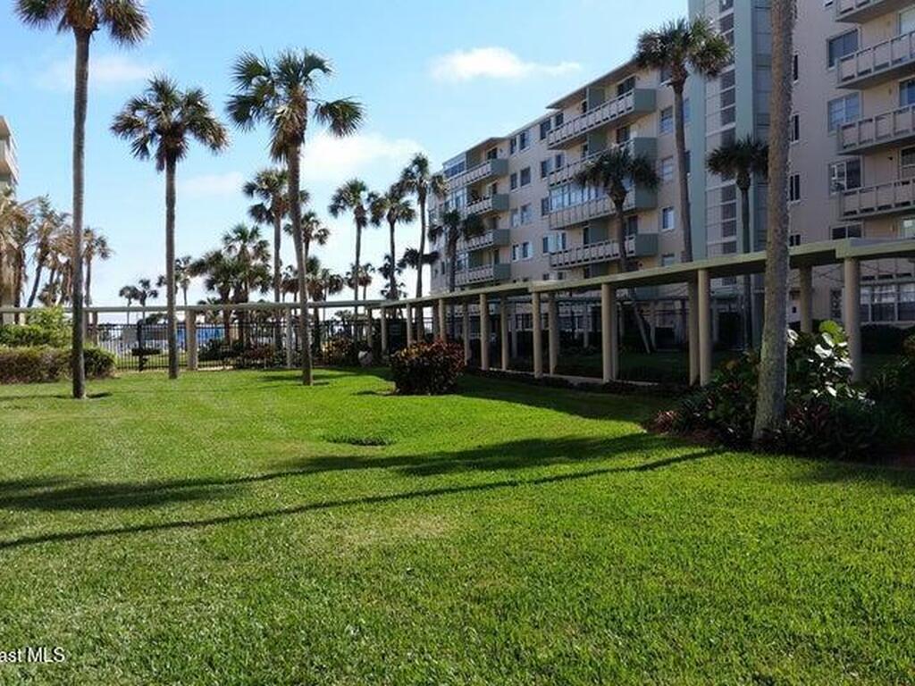 2020 N Atlantic Avenue, Cocoa Beach, FL 32931