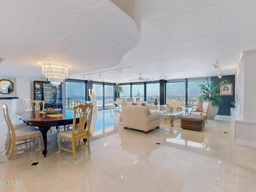 2100 N Atlantic Avenue, Cocoa Beach, FL 32931