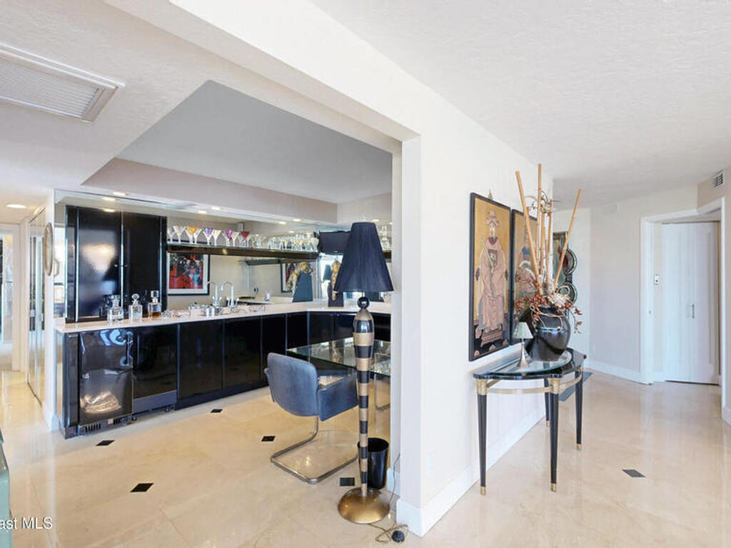 2100 N Atlantic Avenue, Cocoa Beach, FL 32931