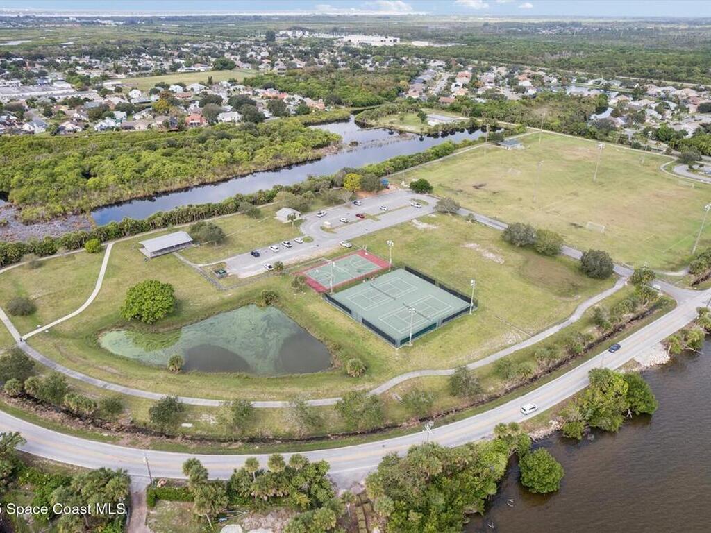 480 N Banana River Drive, Merritt Island, FL 32952