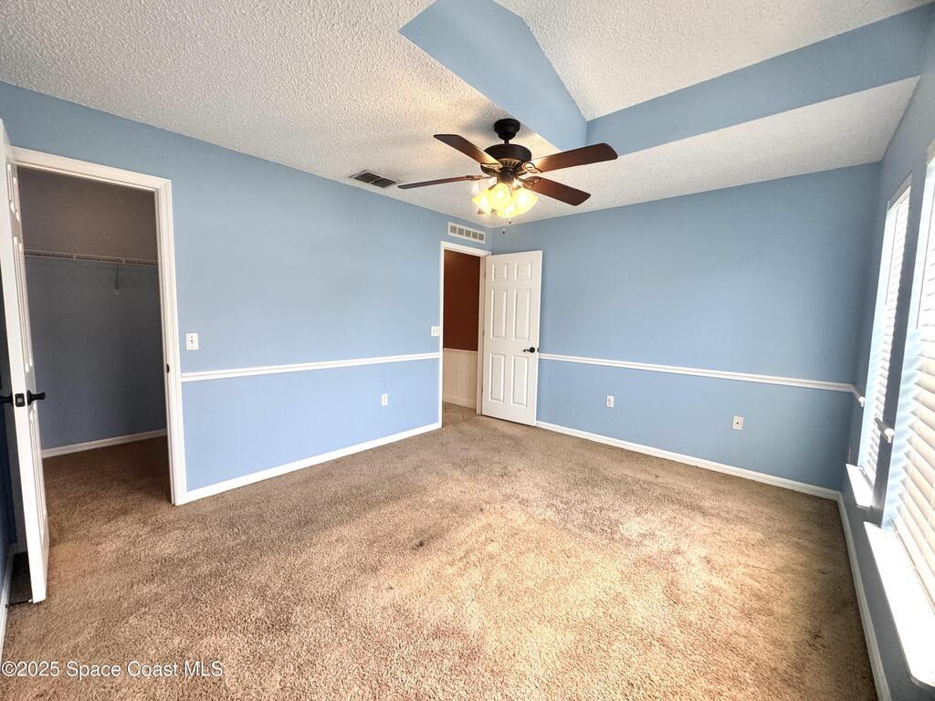 8746 105th Court, Vero Beach, FL 32967