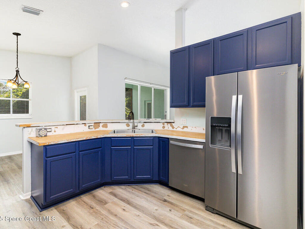 1451 Grand Cayman Drive, Merritt Island, FL 32952