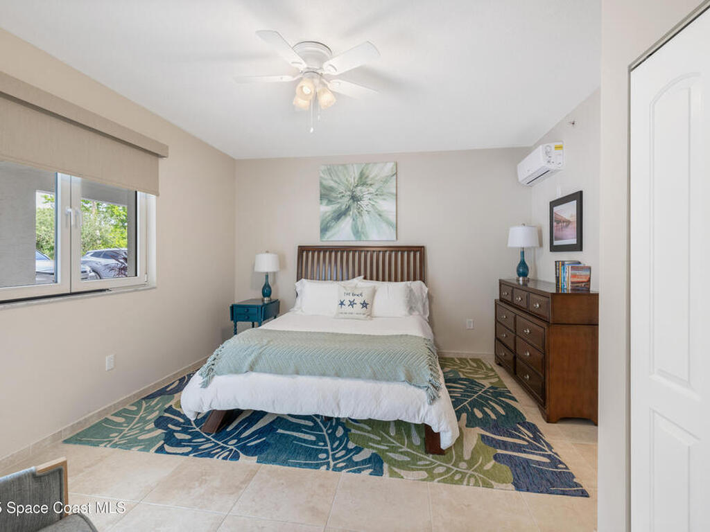 1623 Indian River Drive, Sebastian, FL 32958