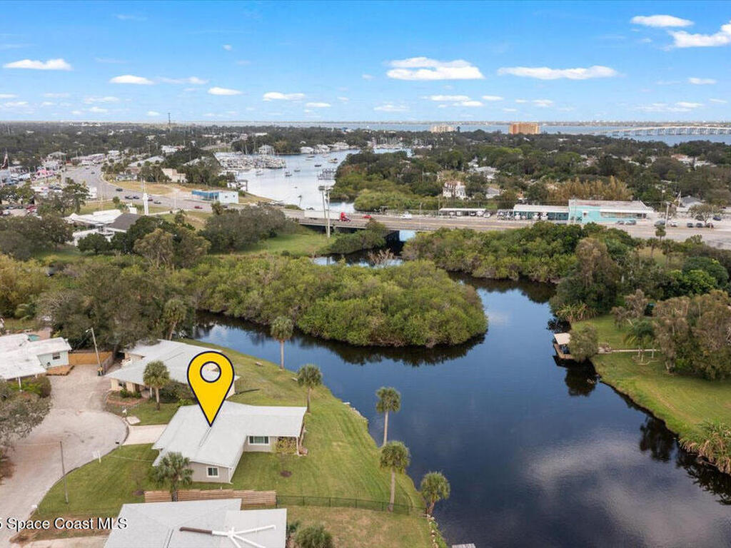 581 Hillside Court, Melbourne, FL 32935