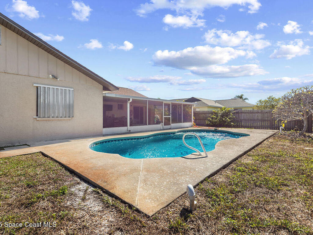 2175 Windsor Drive, Merritt Island, FL 32952