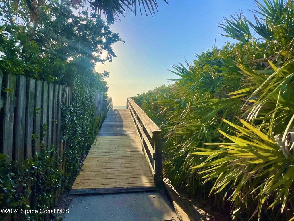 281 Beverly Court, Melbourne Beach, FL 32951