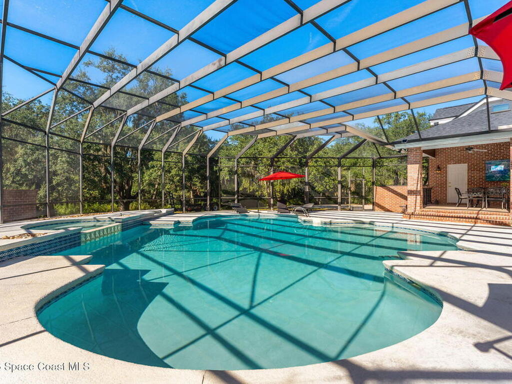 5585 Willoughby Drive, Melbourne, FL 32934