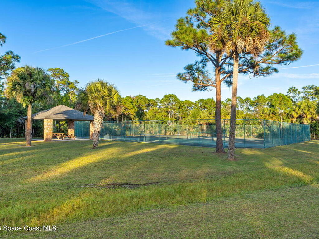 5585 Willoughby Drive, Melbourne, FL 32934