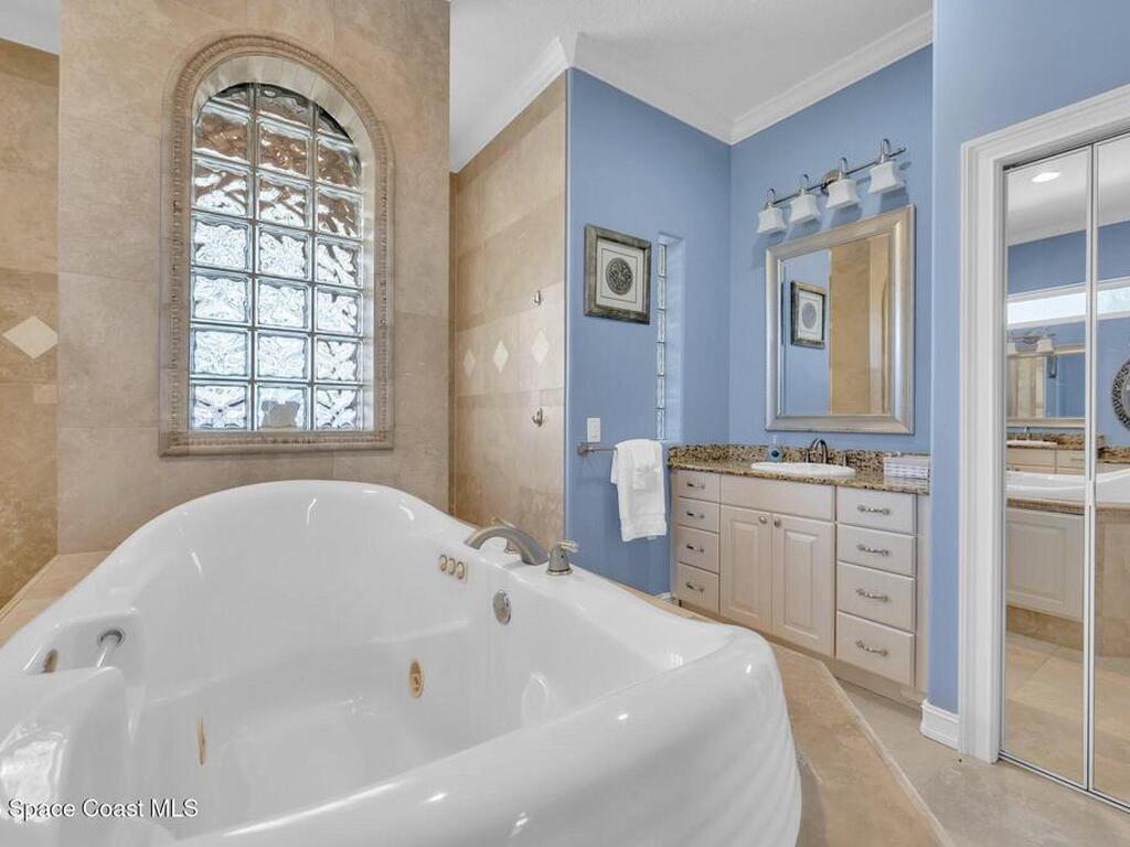 7 Cove View Court, Cocoa Beach, FL 32931