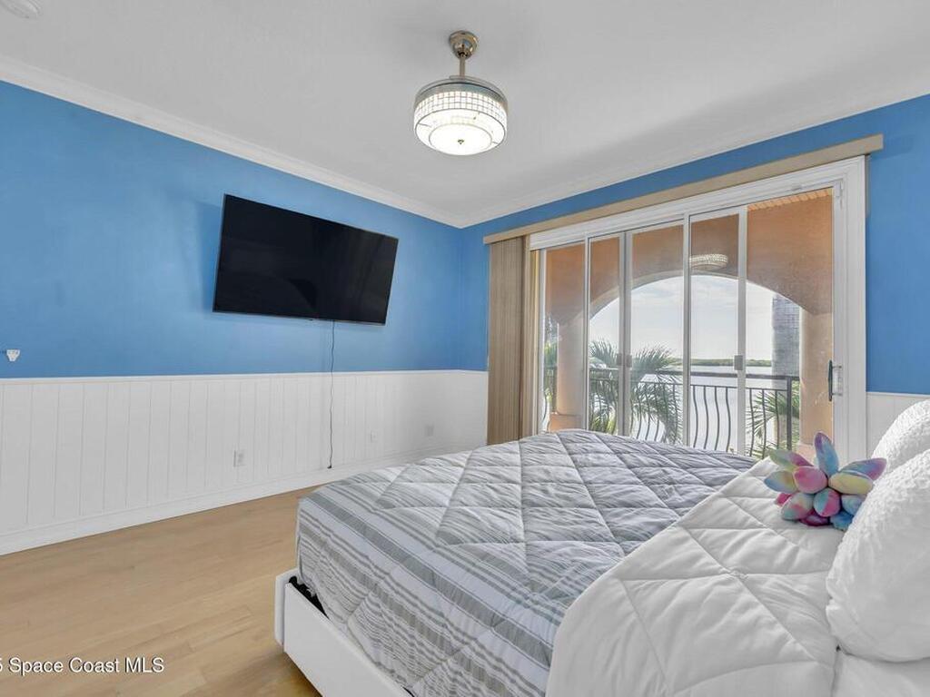 7 Cove View Court, Cocoa Beach, FL 32931