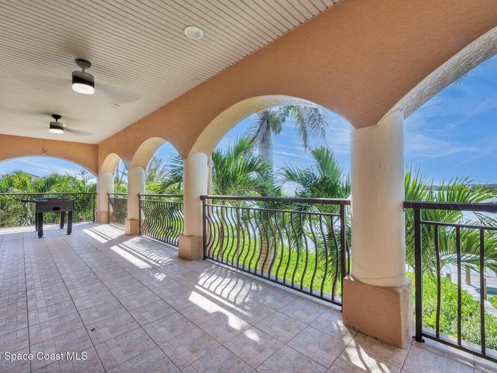 7 Cove View Court, Cocoa Beach, FL 32931