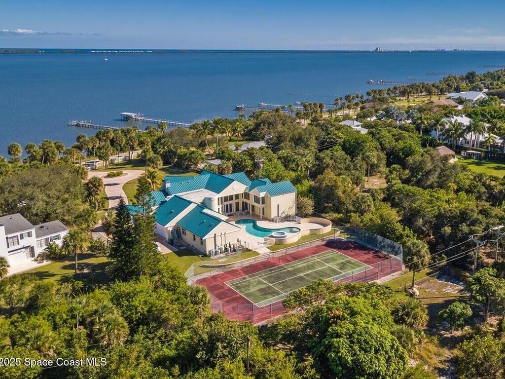 3343 S Indian River Drive, Fort Pierce, FL 34982