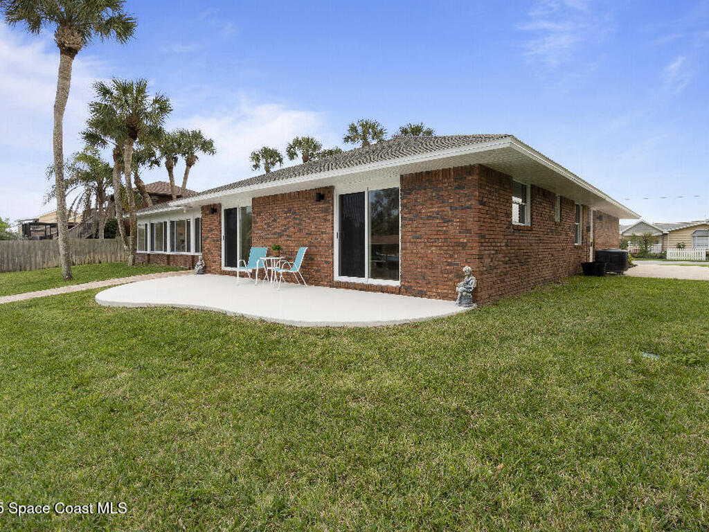 304 Arrowhead Lane, Melbourne Beach, FL 32951