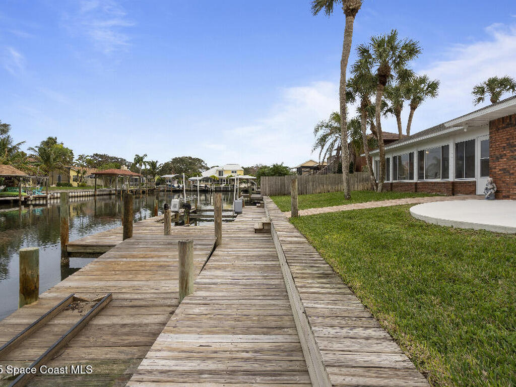304 Arrowhead Lane, Melbourne Beach, FL 32951