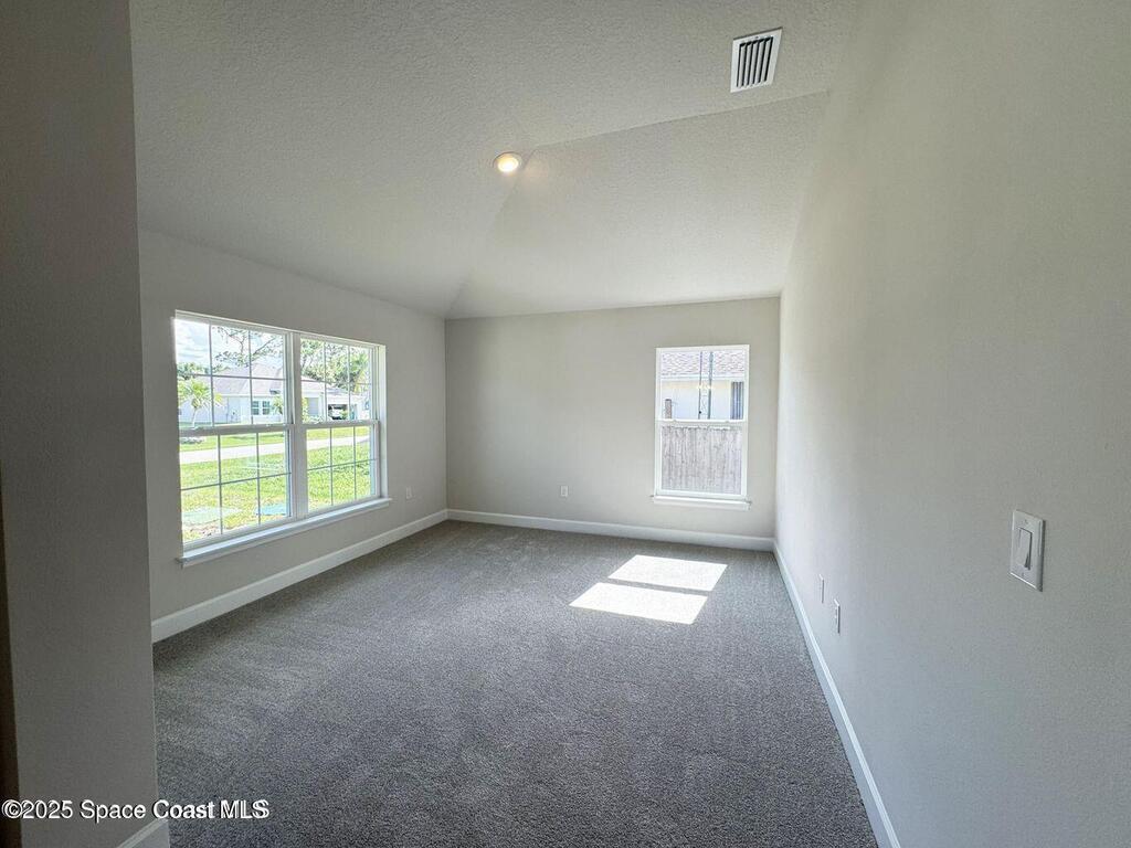 915 Rose Arbor Drive, Sebastian, FL 32958