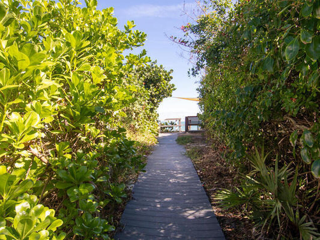 129 Casseekee Trail, Melbourne Beach, FL 32951