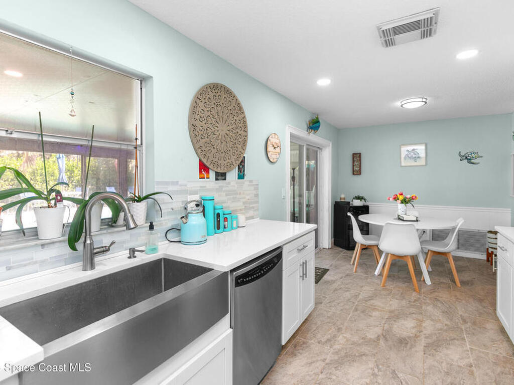 1820 Via Roma, Merritt Island, FL 32952