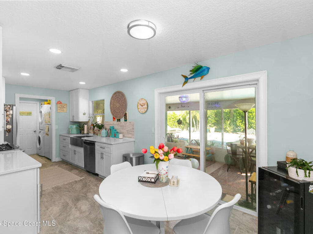 1820 Via Roma, Merritt Island, FL 32952