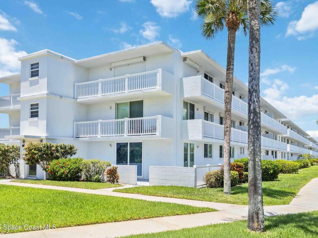 3190 N Atlantic Avenue, Cocoa Beach, FL 32931