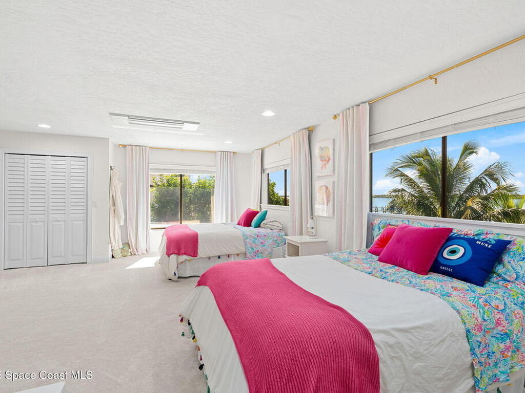 762 Loggerhead Island Drive, Satellite Beach, FL 32937