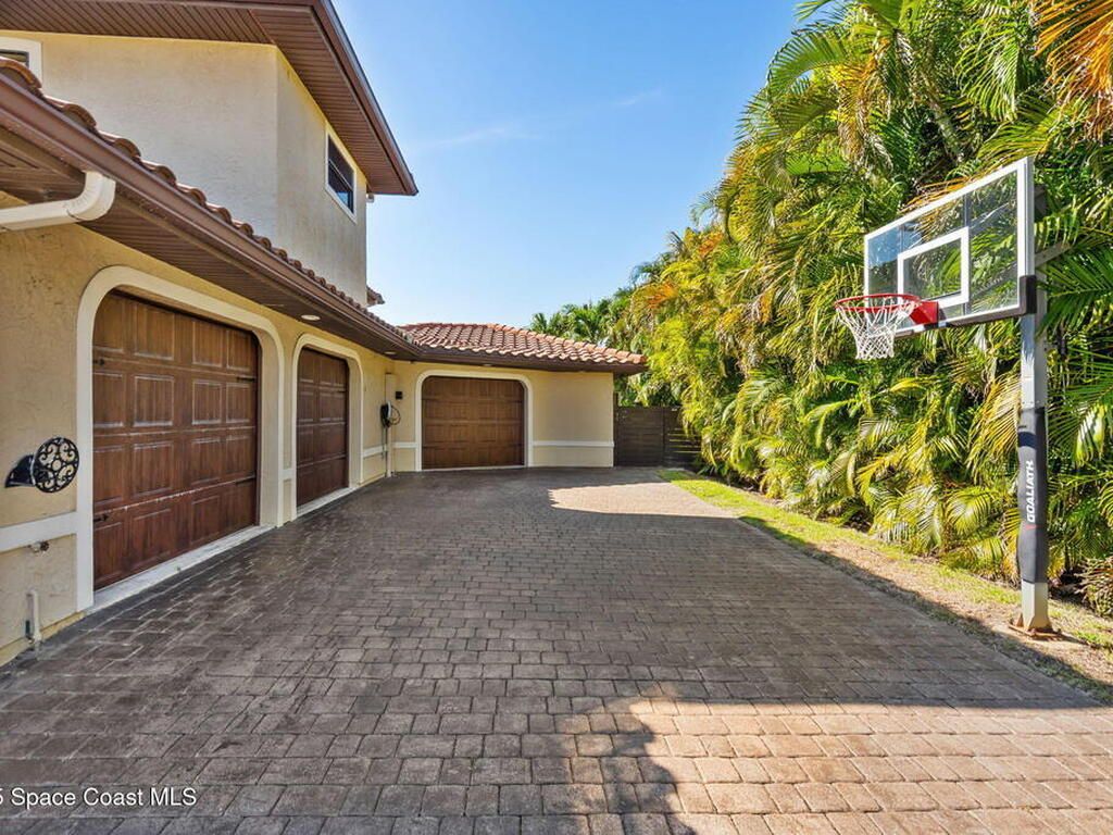 762 Loggerhead Island Drive, Satellite Beach, FL 32937