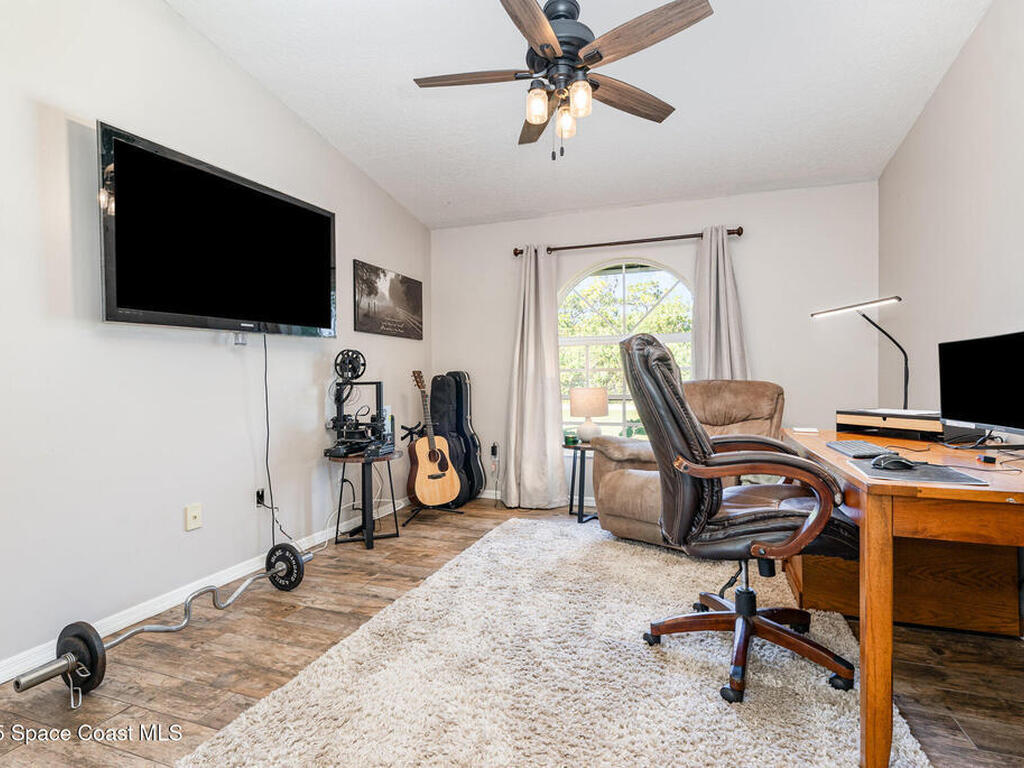 3905 Turkey Point Drive, Melbourne, FL 32934