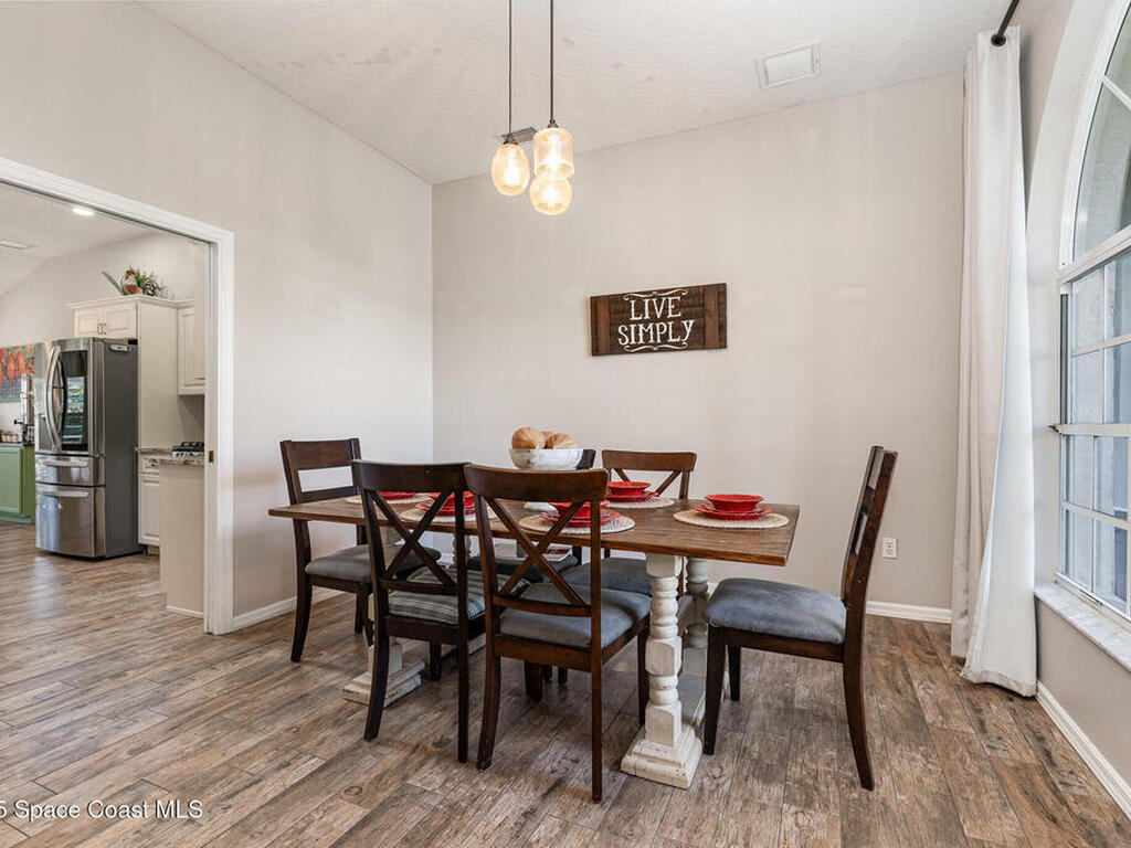 3905 Turkey Point Drive, Melbourne, FL 32934