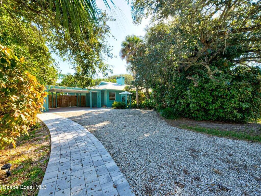 6545 Floridana Avenue, Melbourne Beach, FL 32951