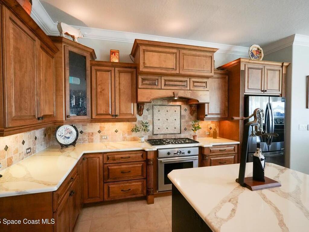 256 Lanternback Island Drive, Satellite Beach, FL 32937