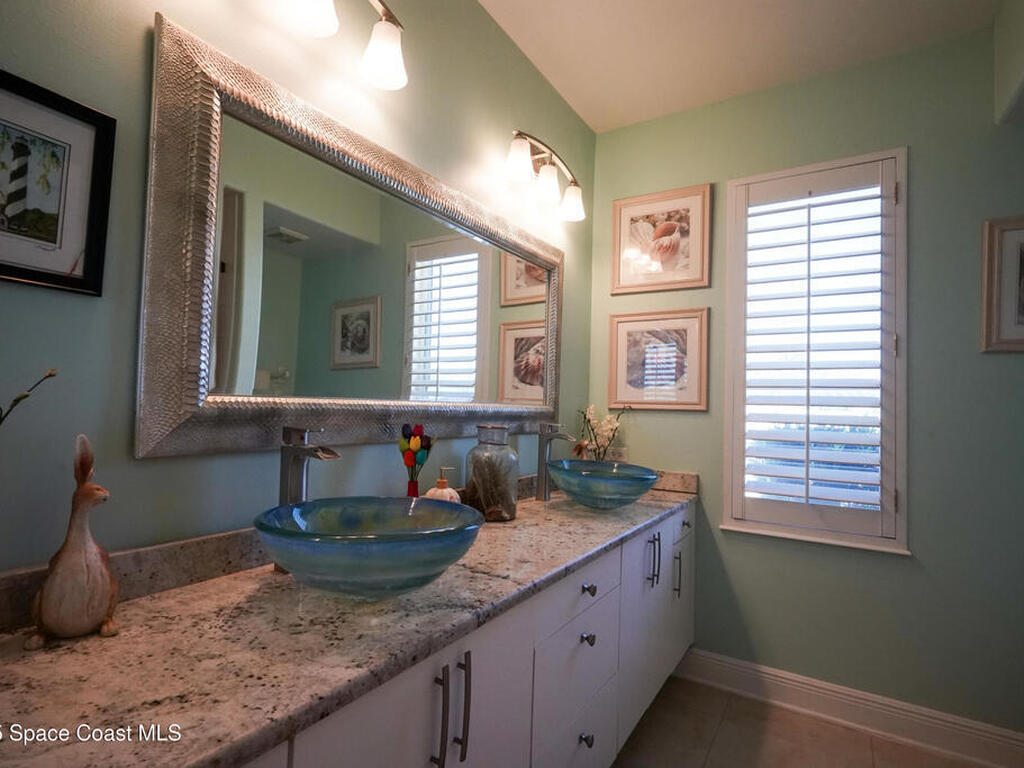 256 Lanternback Island Drive, Satellite Beach, FL 32937