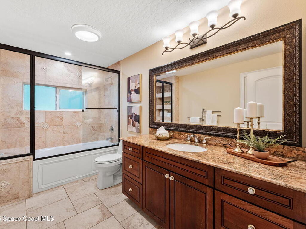 6215 S Tropical Trail, Merritt Island, FL 32952