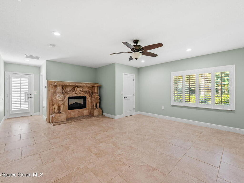 6215 S Tropical Trail, Merritt Island, FL 32952