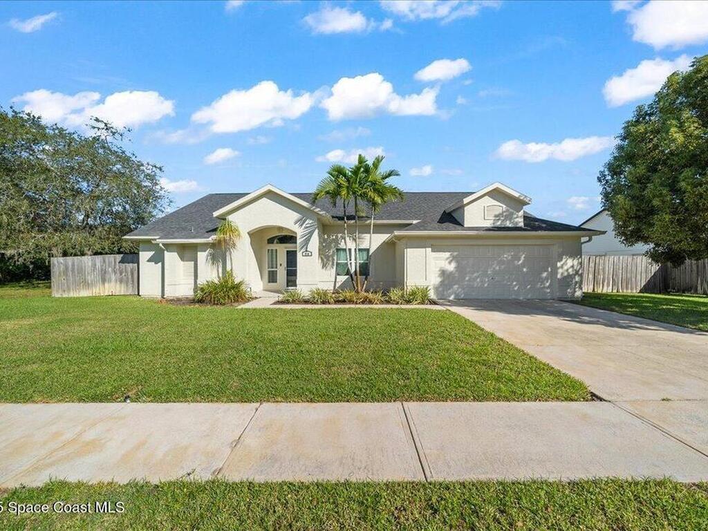910 Brookshire Circle, Malabar, FL 32950