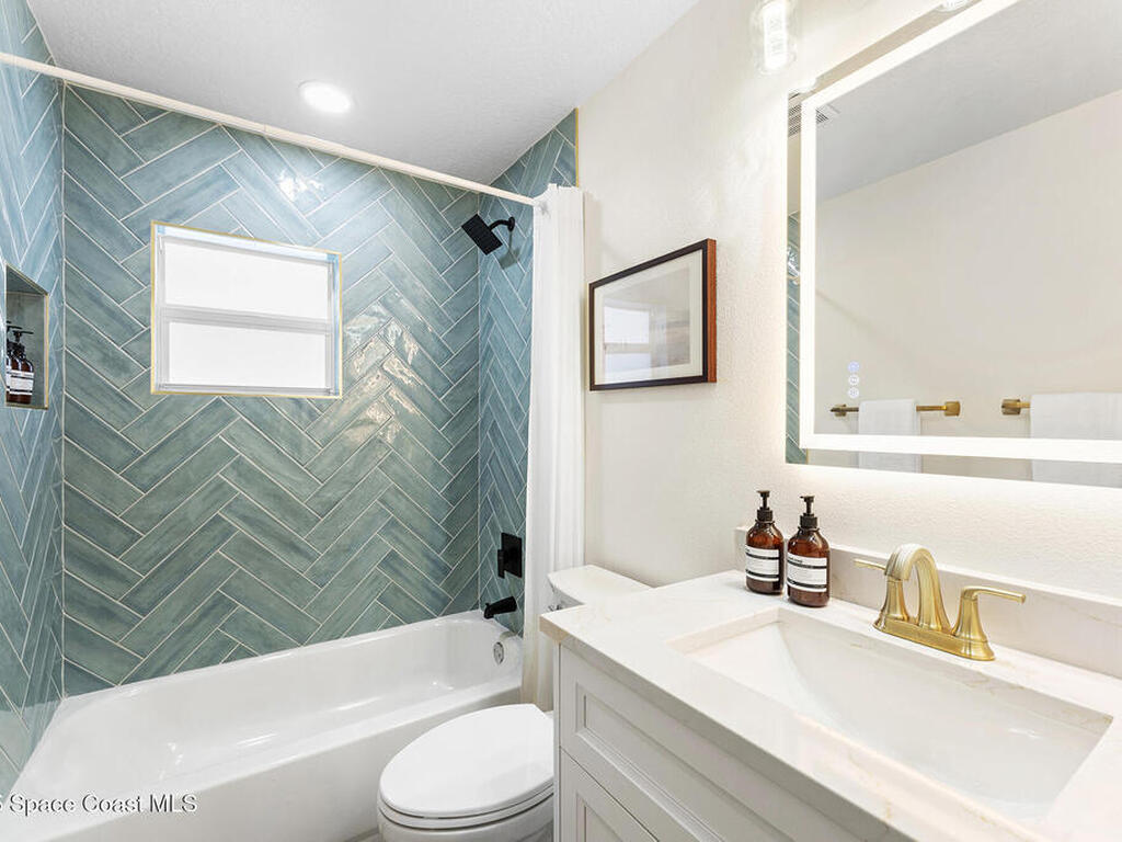 333 Tyler Avenue, Cape Canaveral, FL 32920