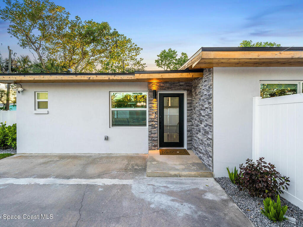333 Tyler Avenue, Cape Canaveral, FL 32920