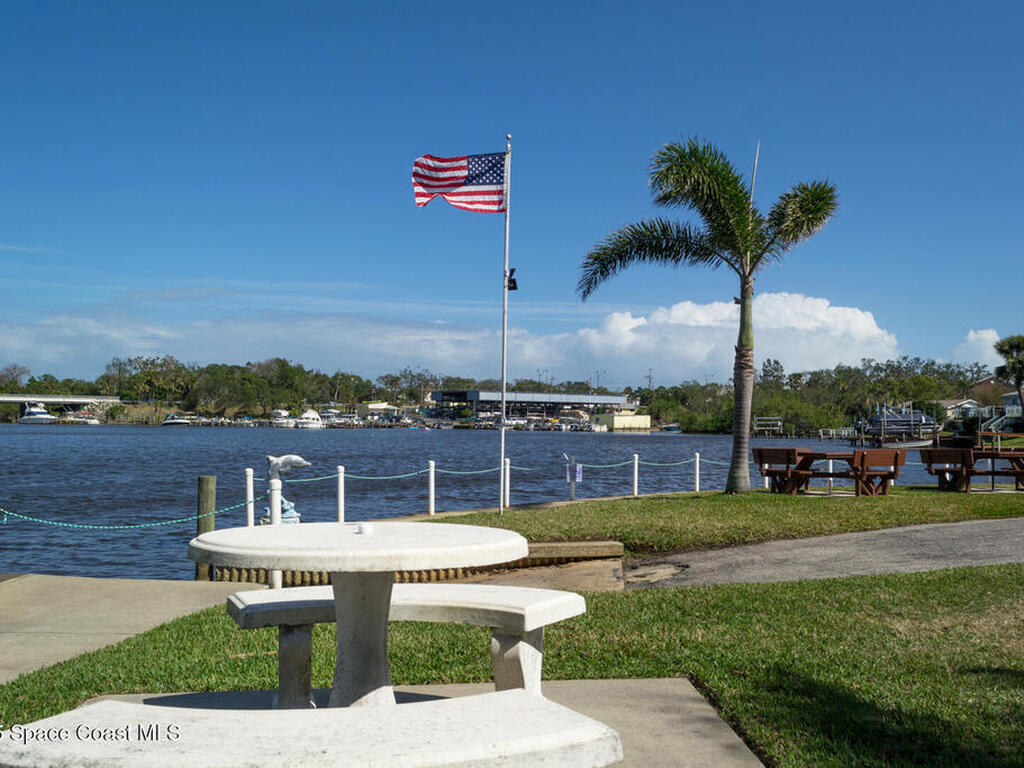 3077 Indian River Drive, Palm Bay, FL 32905