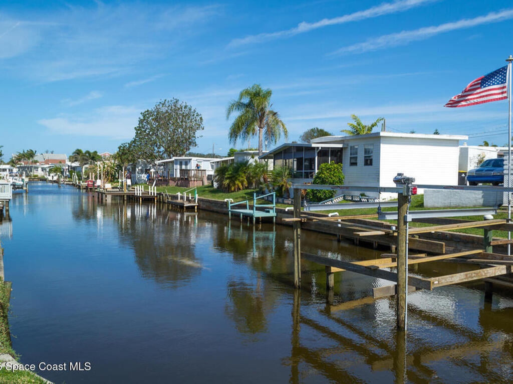 3077 Indian River Drive, Palm Bay, FL 32905