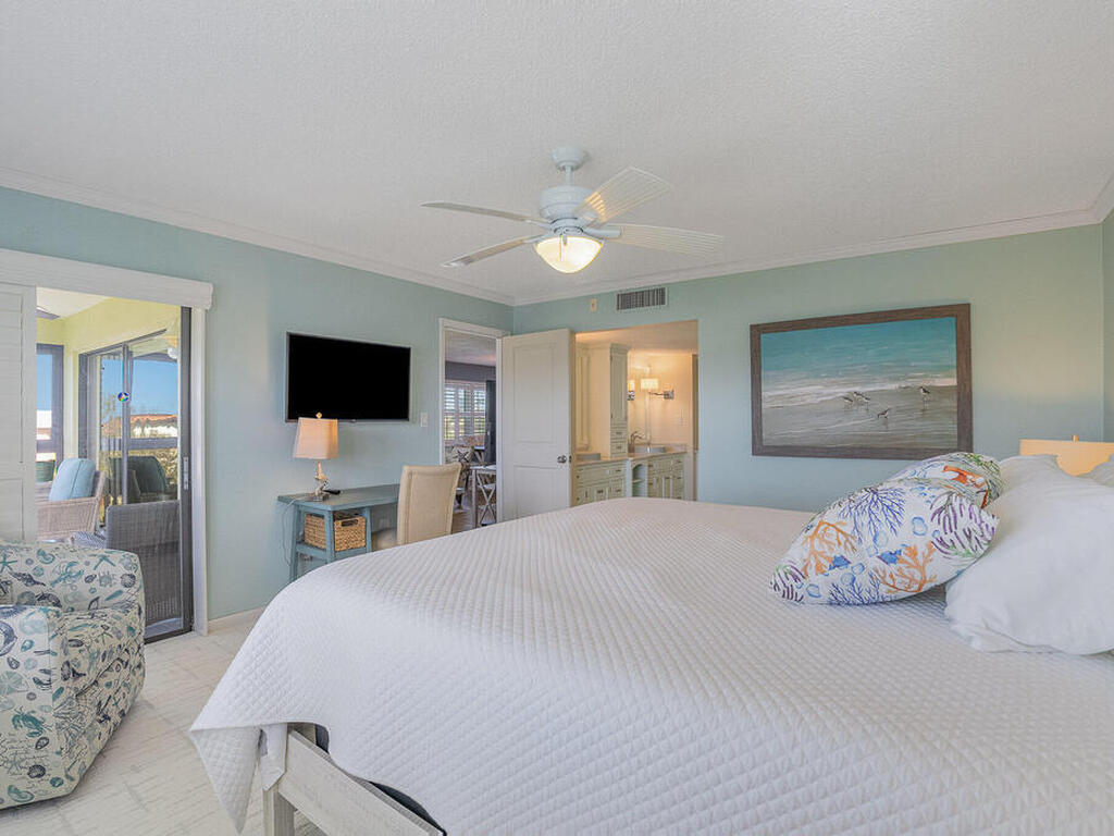 2001 S Banana River Boulevard, Cocoa Beach, FL 32931