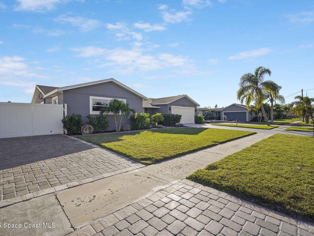 290 Jacala Drive, Merritt Island, FL 32953