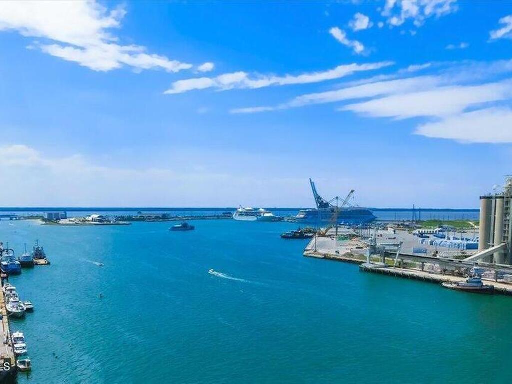 3221 S Atlantic Avenue, Cocoa Beach, FL 32931