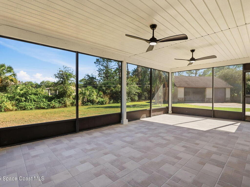 4900 Hidden Pine Place, Cocoa, FL 32926