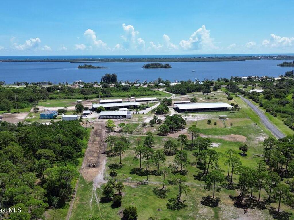 4850 Old Dixie Highway, Grant-Valkaria, FL 32949